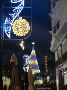 Las luces de Navidad inundan las calles de Sevilla desde finales de noviembre